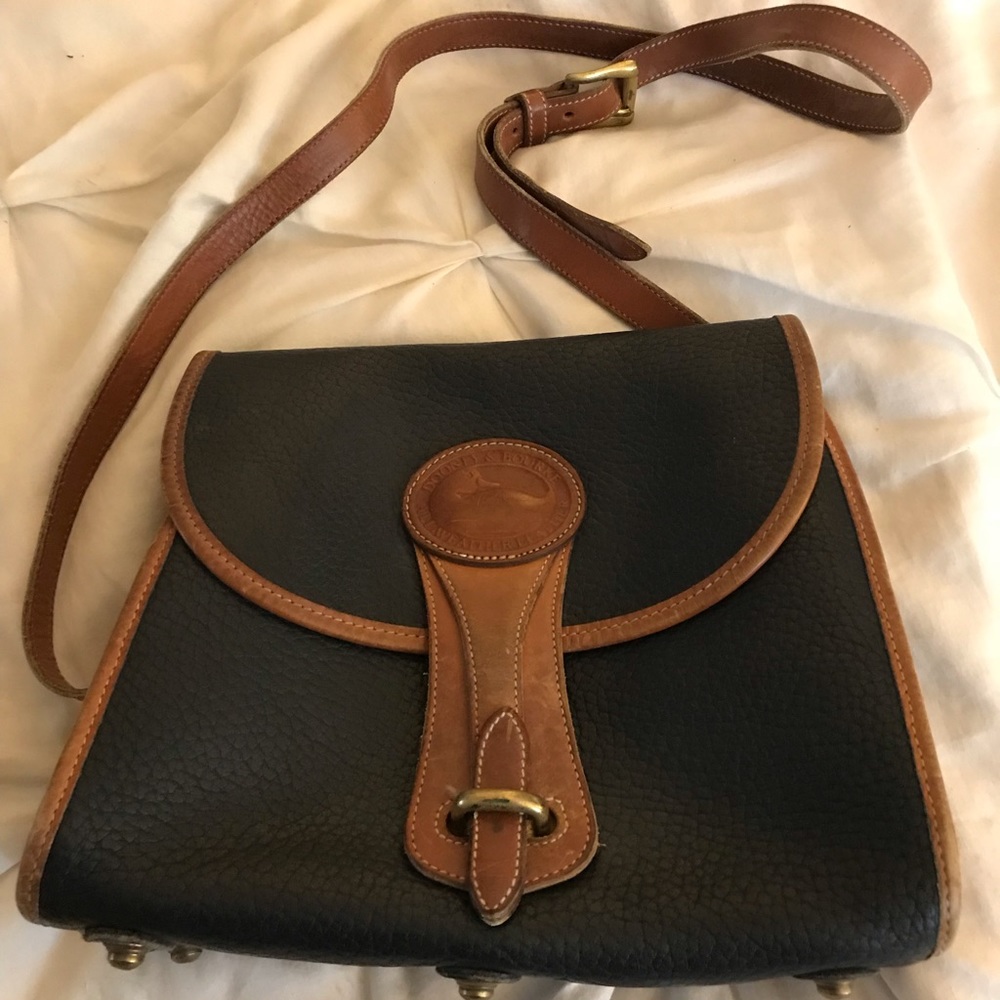Dooney & Bourke 1996 Essex Shoulder Bag
